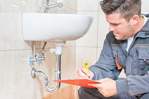 a plumber offering free estimates in chicago